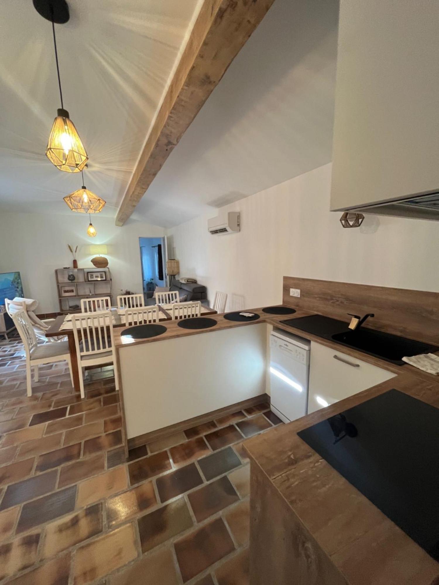 Gite En Provence Dans Grand Jardin Avec Piscine Partagee Cornillon-Confoux Εξωτερικό φωτογραφία